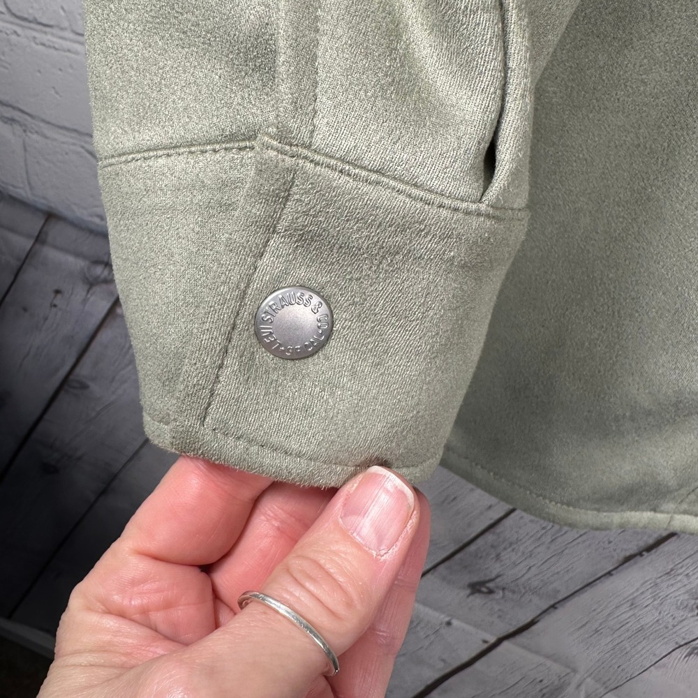 Levis Faux Suede Shacket Sage Green Button Up‎ Shirt Jacket LW2WS235 Womens 1X - Picture 4 of 15